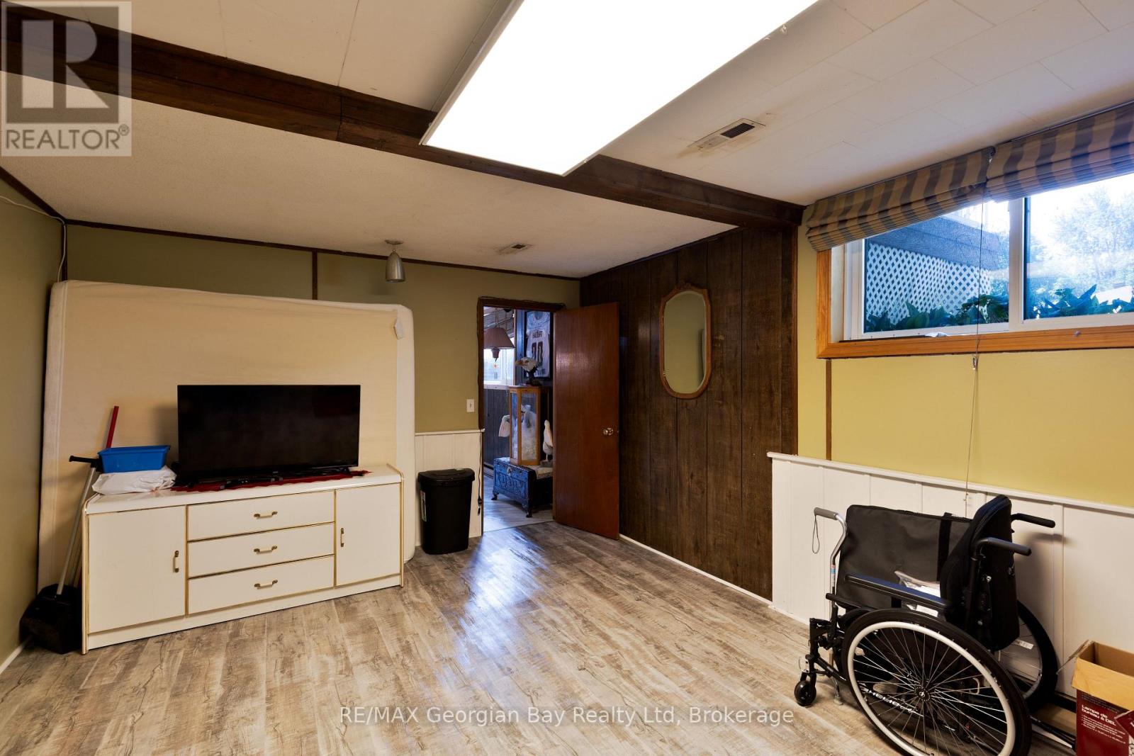 739 Simcoe Avenue, Tay, Ontario  L0K 1R0 - Photo 32 - S12964370