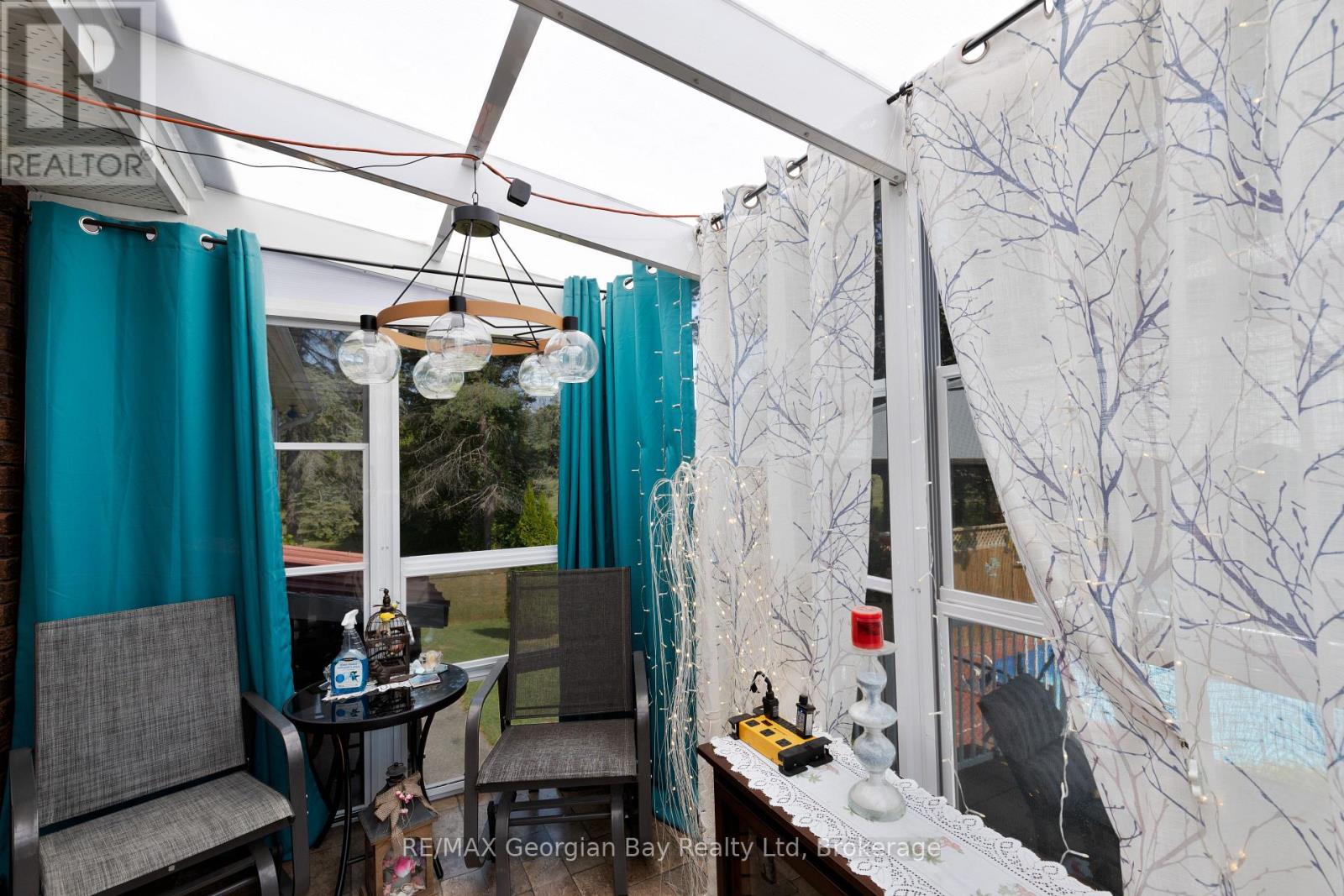 739 Simcoe Avenue, Tay, Ontario  L0K 1R0 - Photo 34 - S12964370