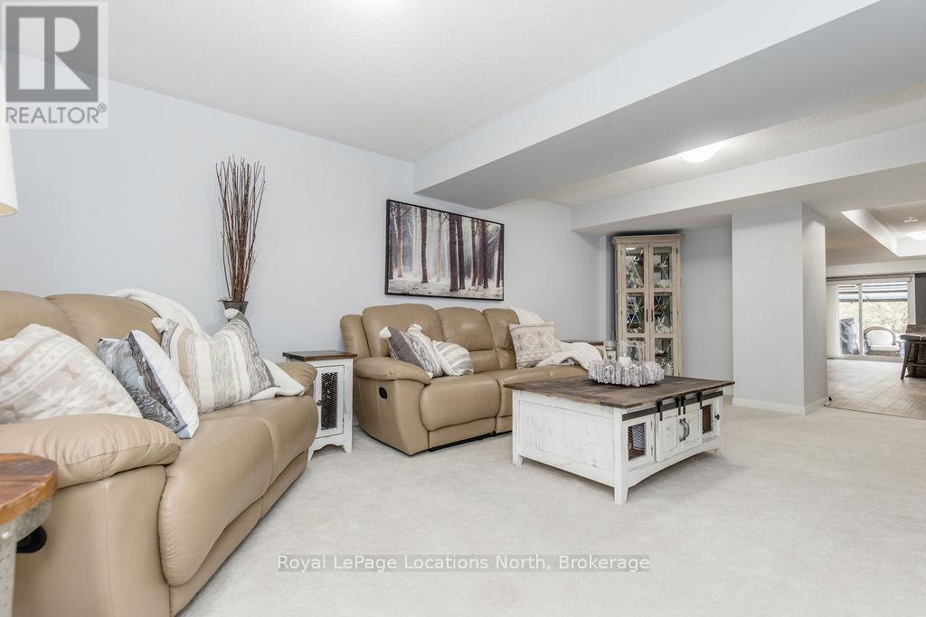 14 Berkshire Avenue, Wasaga Beach, Ontario  L9Z 0G3 - Photo 32 - S12964636