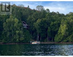 1038 BROKEN PADDLE ROAD, Dysart et al, Ontario