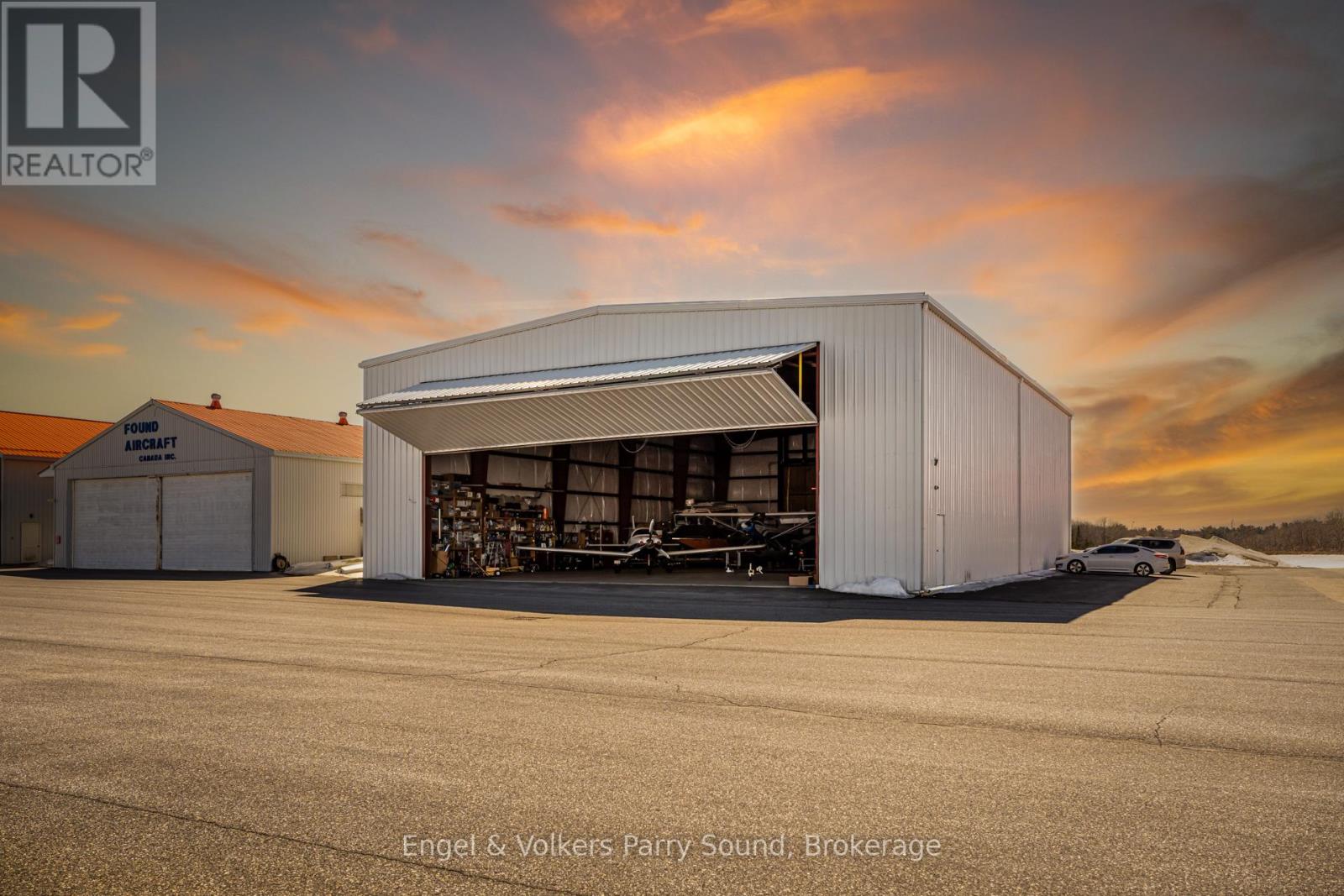 14 Hangar Road, Seguin, Ontario  P2A 0B2 - Photo 18 - X12964692