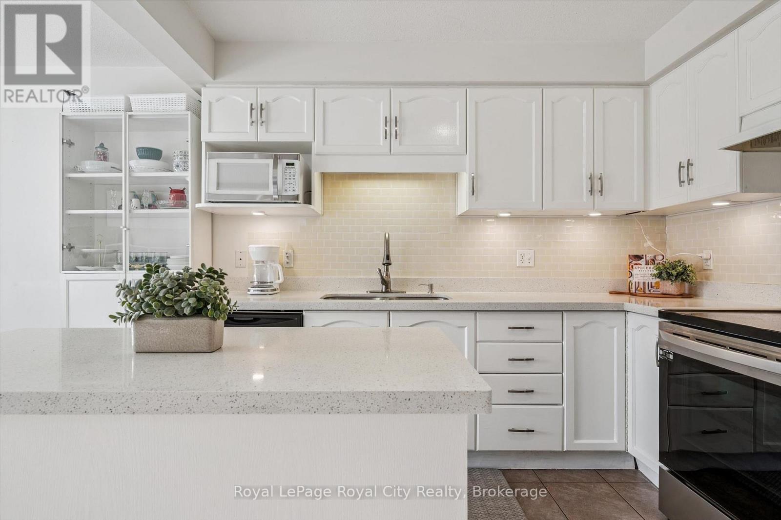 6 - 361 Arkell Road, Guelph, Ontario  N1L 1E5 - Photo 12 - X12965102