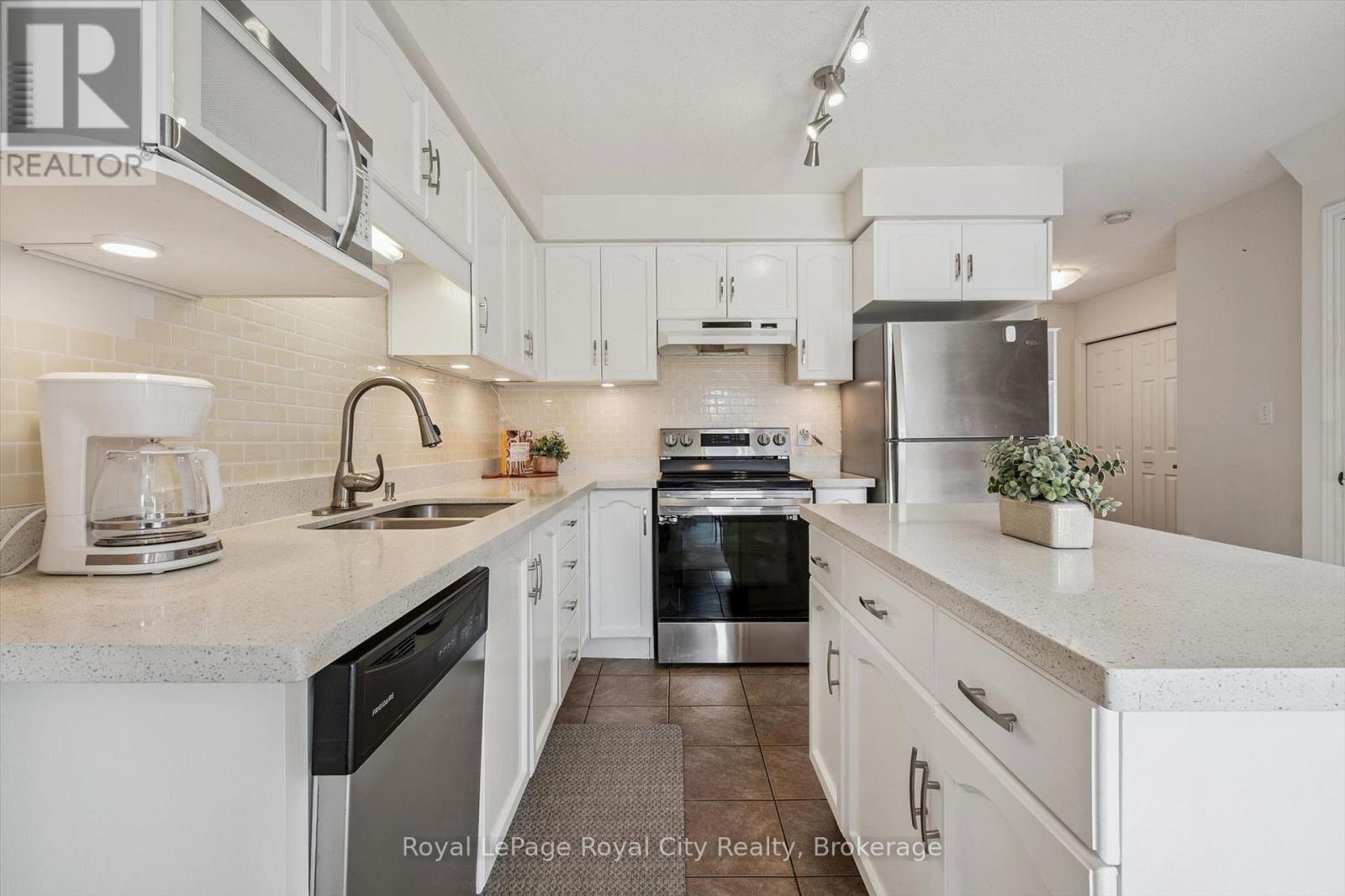 6 - 361 Arkell Road, Guelph, Ontario  N1L 1E5 - Photo 13 - X12965102