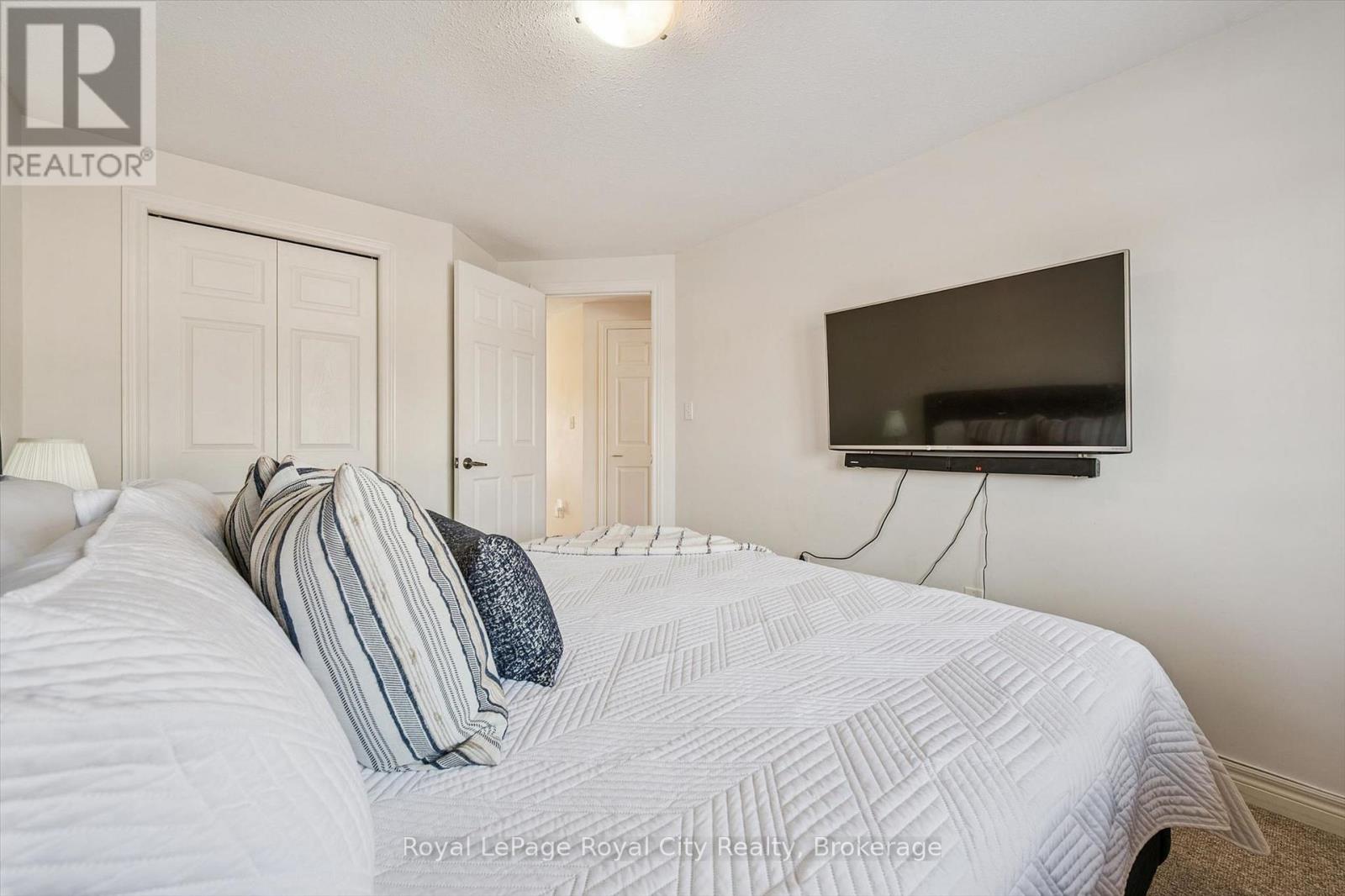 6 - 361 Arkell Road, Guelph, Ontario  N1L 1E5 - Photo 20 - X12965102