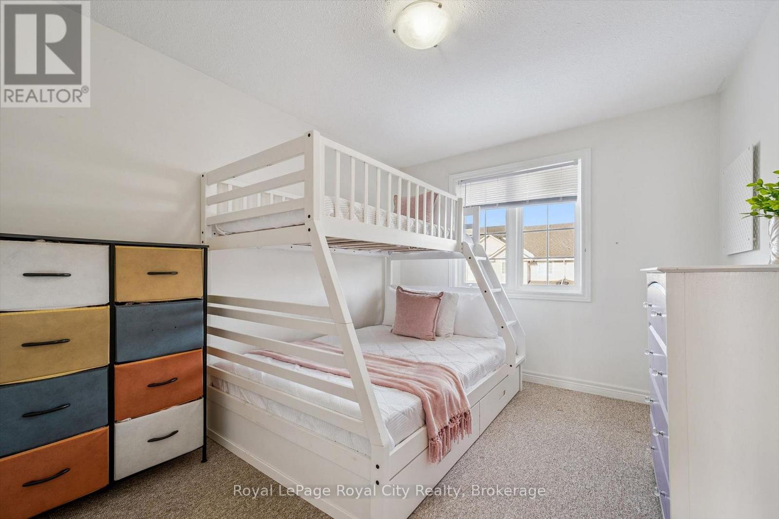 6 - 361 Arkell Road, Guelph, Ontario  N1L 1E5 - Photo 21 - X12965102