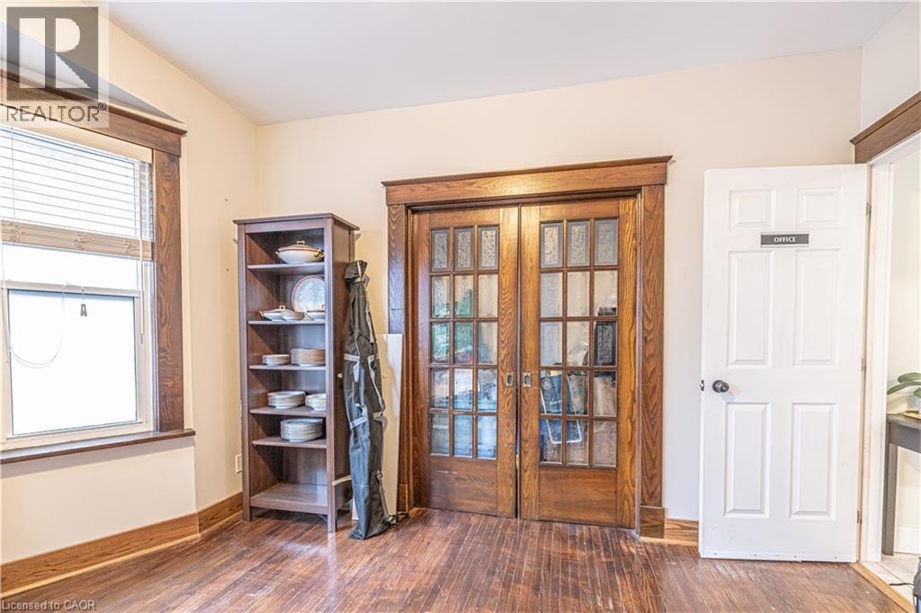 318 Frederick Street, Kitchener, Ontario  N2H 2N7 - Photo 6 - 40816466