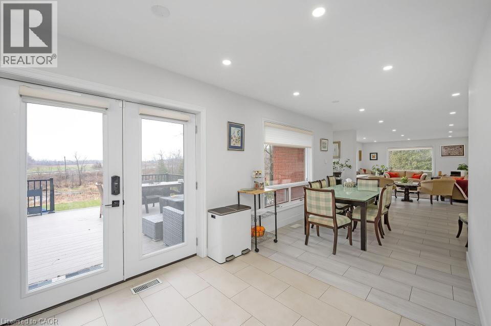 491 Highway 5 W, Dundas, Ontario  L9H 5E2 - Photo 13 - 40818171