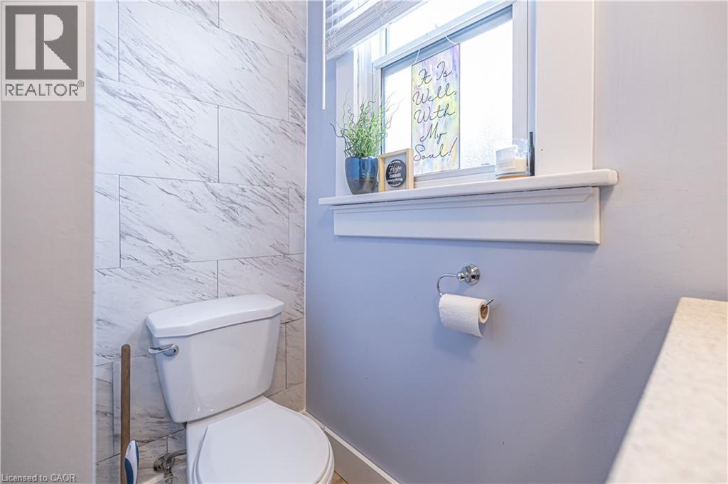 318 Frederick Street, Kitchener, Ontario  N2H 2N7 - Photo 20 - 40816955