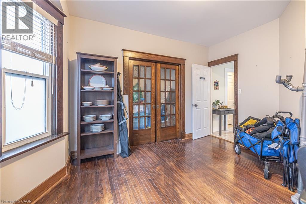 318 Frederick Street, Kitchener, Ontario  N2H 2N7 - Photo 5 - 40816955