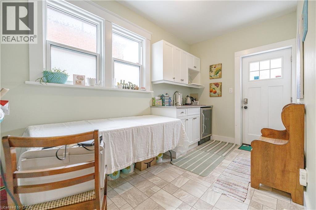318 Frederick Street, Kitchener, Ontario  N2H 2N7 - Photo 6 - 40816955
