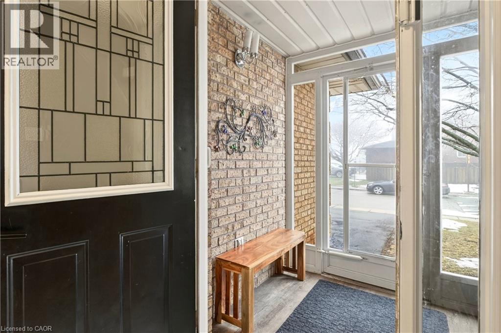 189 Templemead Drive, Hamilton, Ontario  L8W 2W1 - Photo 3 - 40818157