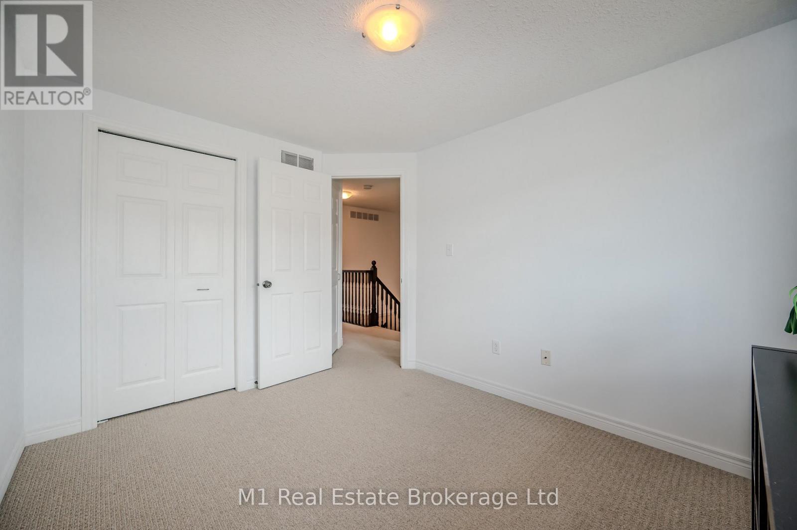 17 - 361 Arkell Road, Guelph, Ontario  N1L 1E5 - Photo 16 - X12966424