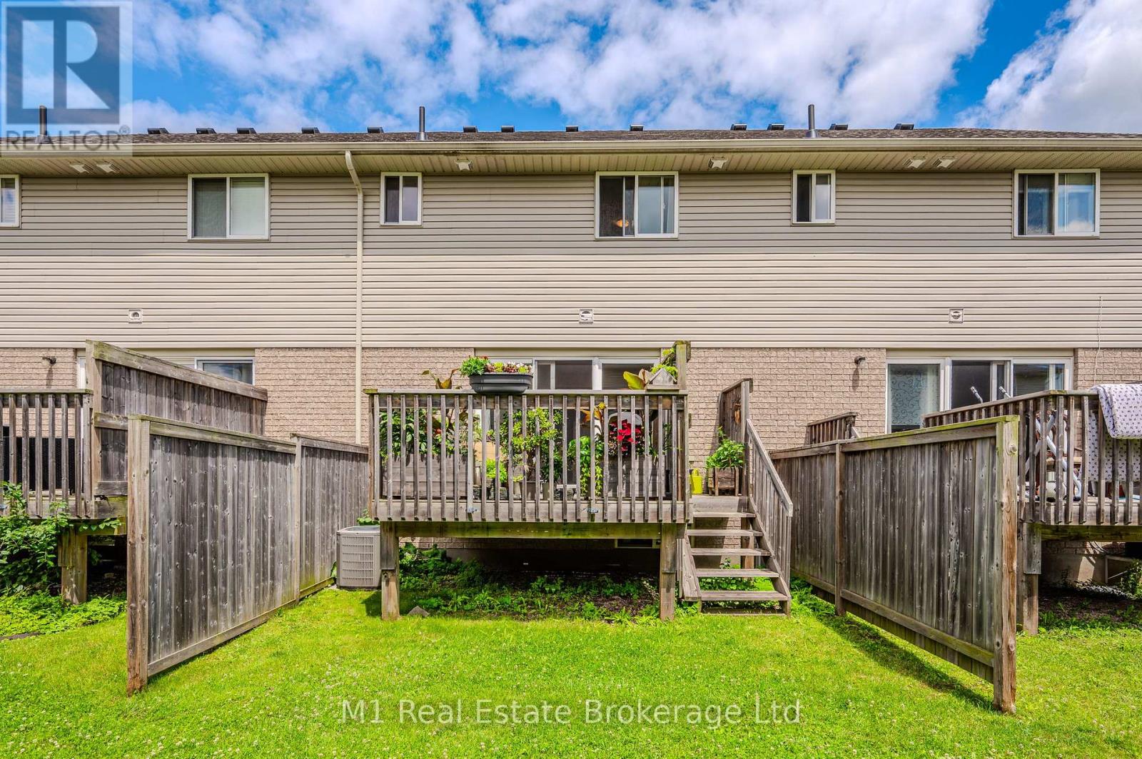 17 - 361 Arkell Road, Guelph, Ontario  N1L 1E5 - Photo 31 - X12966424