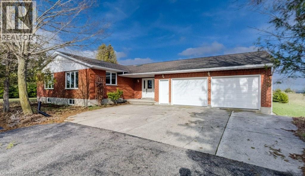 4137 WILMOT EASTHOPE Road, New Hamburg, Ontario