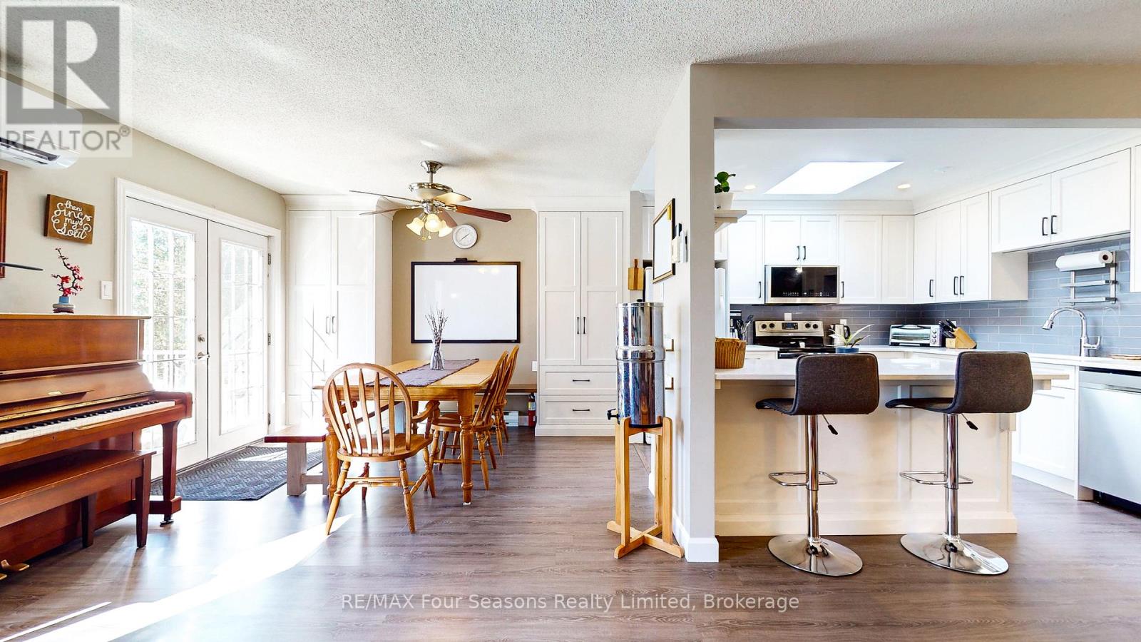 74 Telfer Road, Collingwood, Ontario  L9Y 4S2 - Photo 6 - S12966658