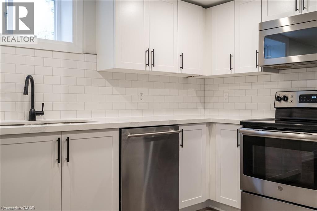 1141 Mohawk Road E, Hamilton, Ontario  L8T 2S4 - Photo 33 - 40818309