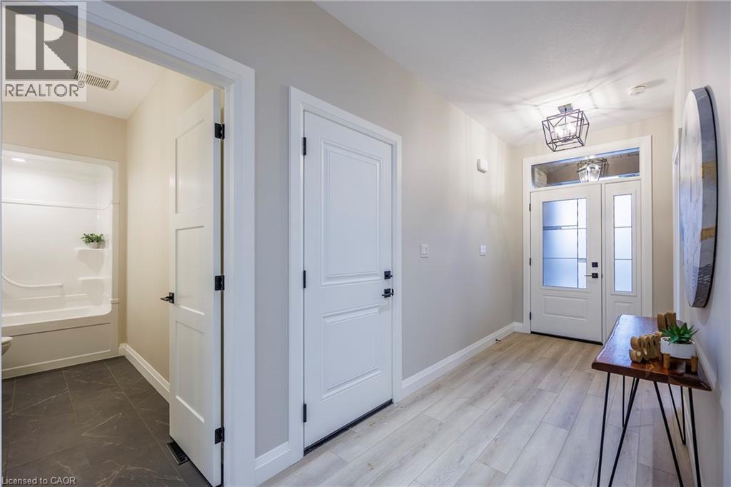 377 Argyle Avenue, Delhi, Ontario  N4B 0B2 - Photo 3 - 40817836