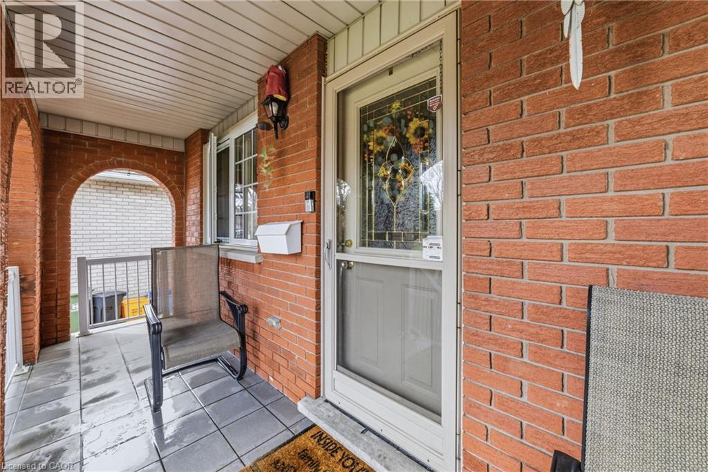 122 Greencedar Drive, Hamilton, Ontario  L9C 6W6 - Photo 4 - 40817998