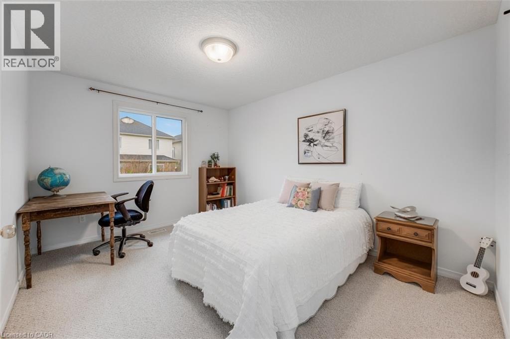 90 Udvari Crescent, Kitchener, Ontario  N2N 0A2 - Photo 24 - 40813035