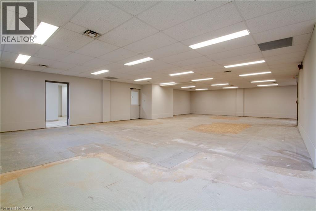 1955 King Street E Unit# B2, Hamilton, Ontario  L8K 1W2 - Photo 2 - 40817892