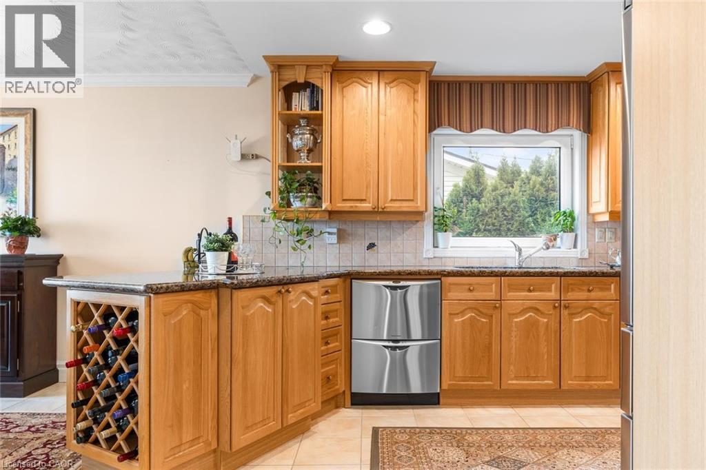 1 Twelfth Street, Grimsby, Ontario  L3M 2V6 - Photo 16 - 40816489