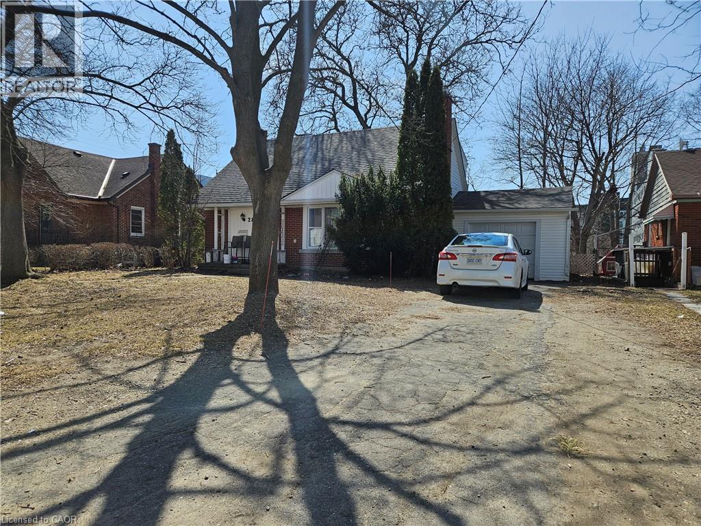 289 Albert Street, Waterloo, Ontario  N2L 3T9 - Photo 2 - 40814057