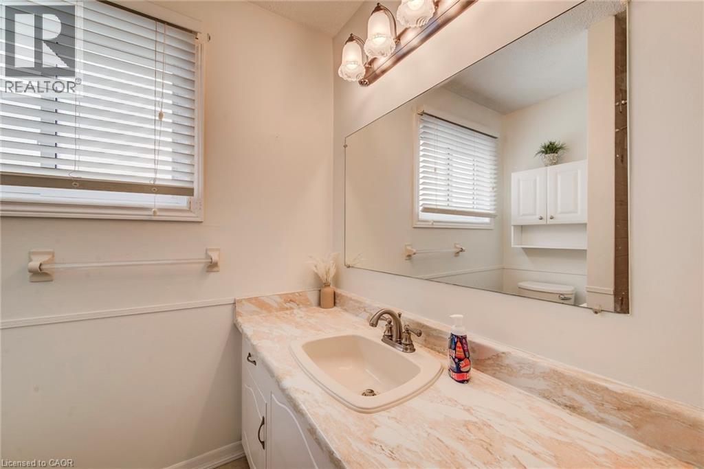 53 Greenock Drive, Kitchener, Ontario  N2E 2J9 - Photo 24 - 40816248