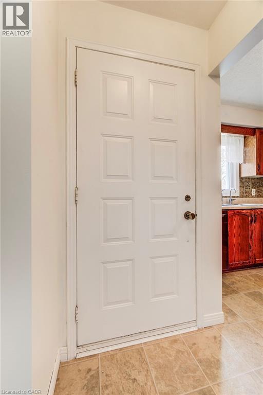 53 Greenock Drive, Kitchener, Ontario  N2E 2J9 - Photo 5 - 40816248
