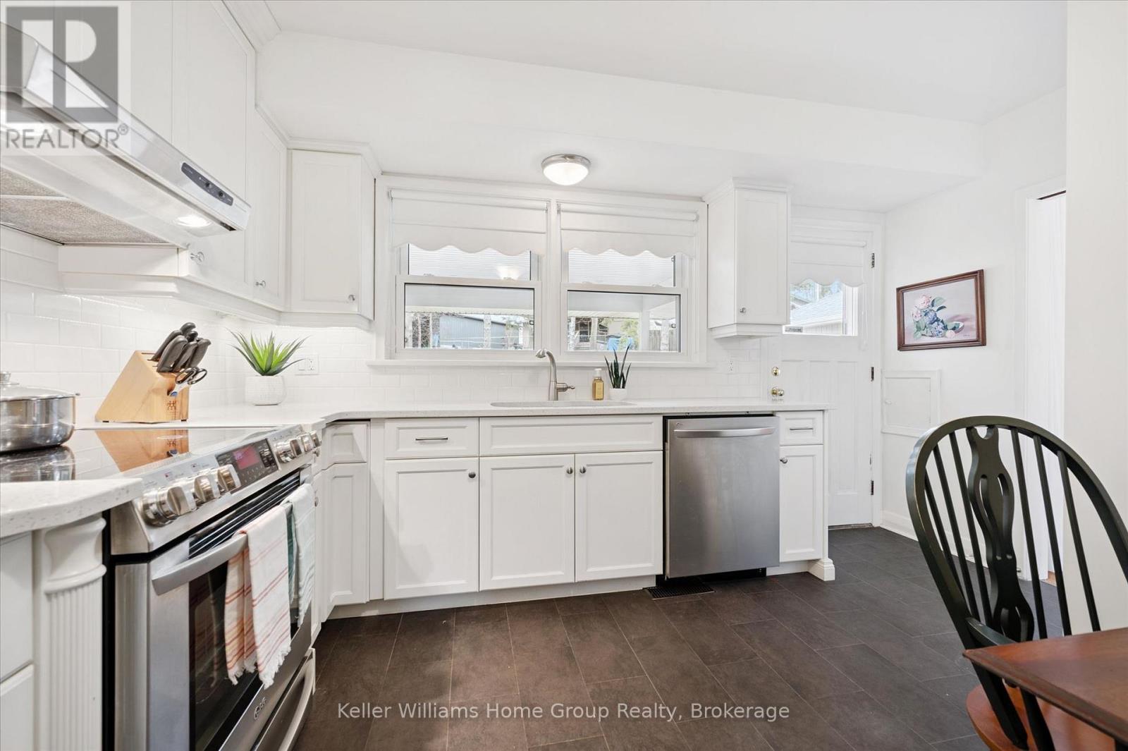 22 Gladstone Avenue, Guelph, Ontario  N1E 1L6 - Photo 13 - X12967612