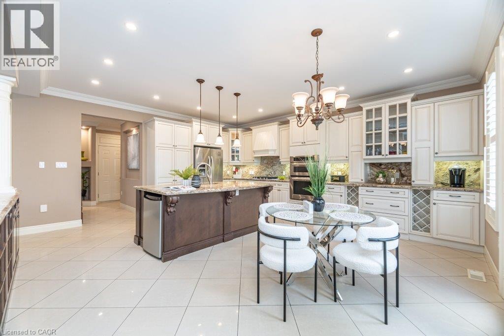 9 Lorupe Court, Hamilton, Ontario  L9G 0B4 - Photo 11 - 40818393