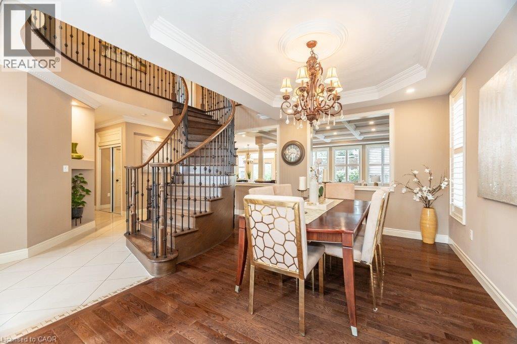 9 Lorupe Court, Hamilton, Ontario  L9G 0B4 - Photo 8 - 40818393