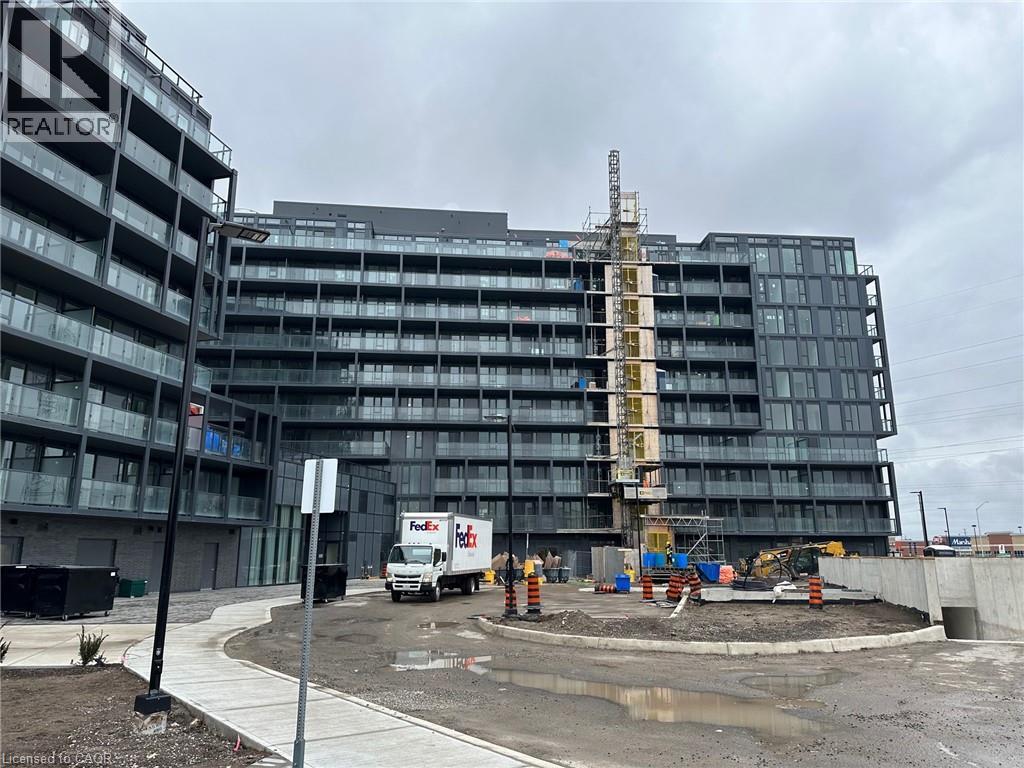 3200 Dakota Common Unit# B613, Burlington, Ontario  L7M 2A9 - Photo 3 - 40818311