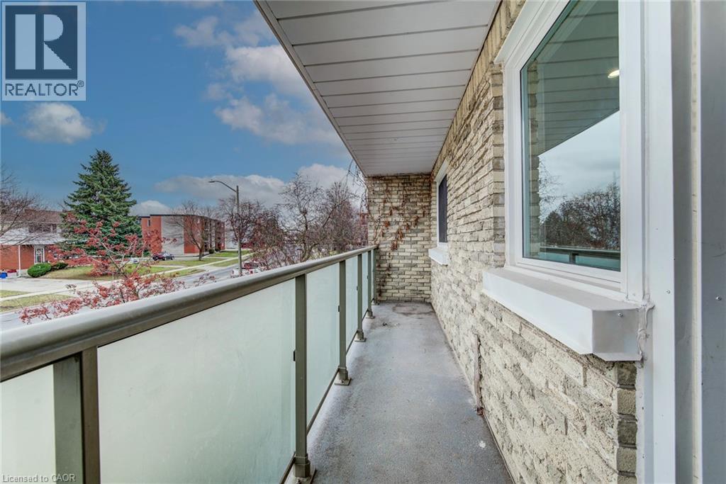 35 Breckenridge Drive Unit# 64, Kitchener, Ontario  N2B 3H5 - Photo 12 - 40818474