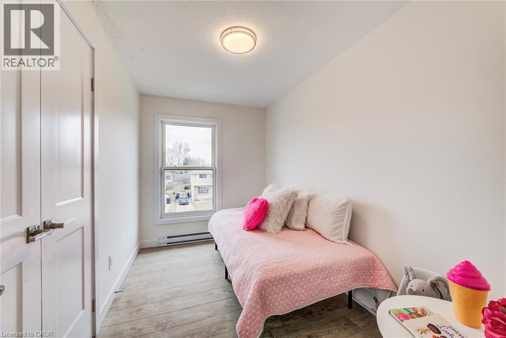 35 Breckenridge Drive Unit# 64, Kitchener, Ontario  N2B 3H5 - Photo 13 - 40818474