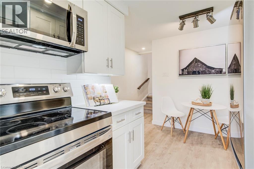 35 Breckenridge Drive Unit# 64, Kitchener, Ontario  N2B 3H5 - Photo 6 - 40818474