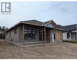 43 MERCEDES CRESCENT, Kincardine, Ontario