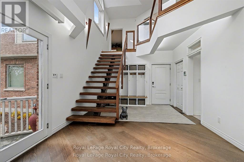 20 Fox Run Drive, Puslinch, Ontario  N0B 2J0 - Photo 18 - X12968154