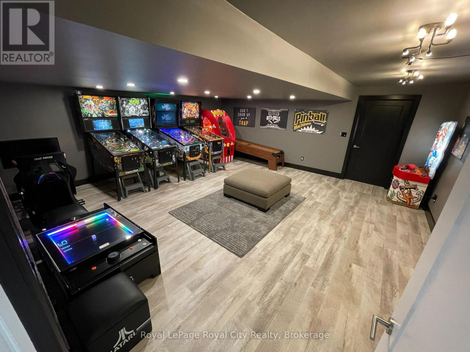 20 Fox Run Drive, Puslinch, Ontario  N0B 2J0 - Photo 28 - X12968154