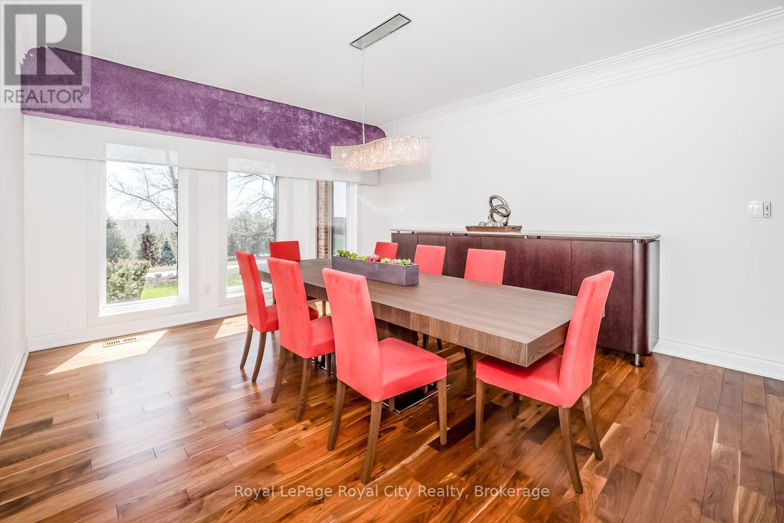 20 Fox Run Drive, Puslinch, Ontario  N0B 2J0 - Photo 5 - X12968154