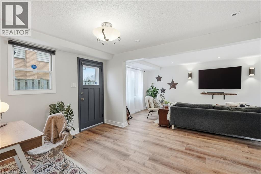 178 Delmar Drive, Hamilton, Ontario  L9C 1J9 - Photo 7 - 40818079