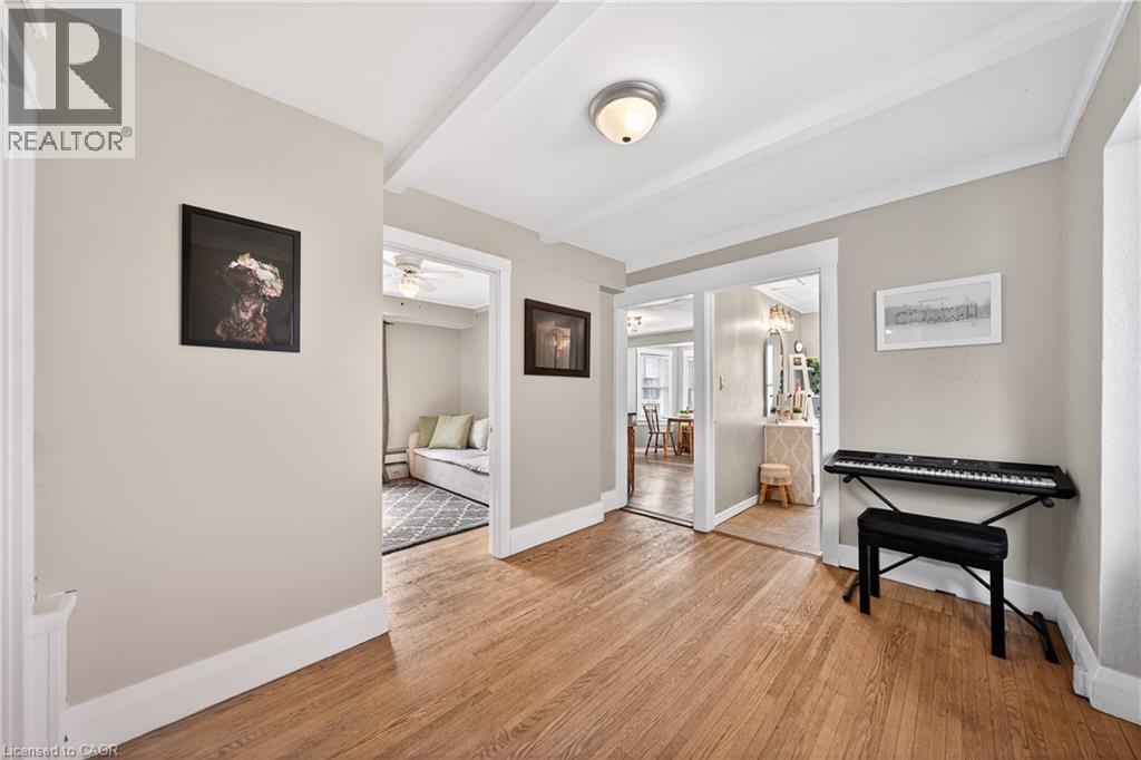 23 Pinecrest Avenue, St. Catharines, Ontario  L2T 1C6 - Photo 10 - 40818155