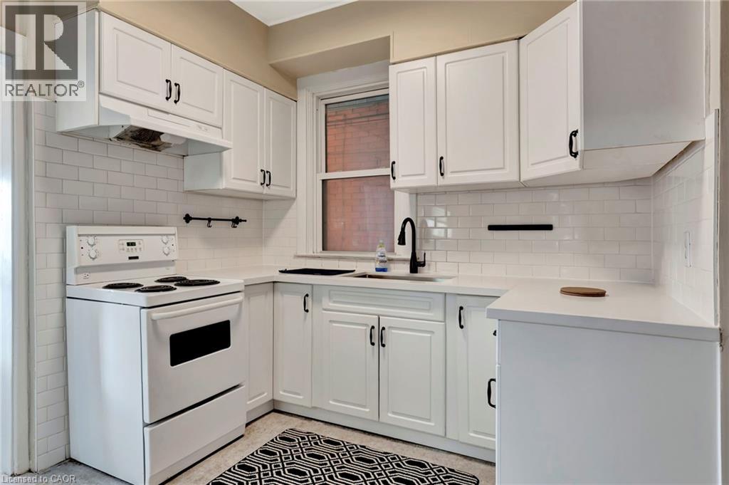 70 Belview Avenue, Hamilton, Ontario  L8L 7K8 - Photo 9 - 40817424