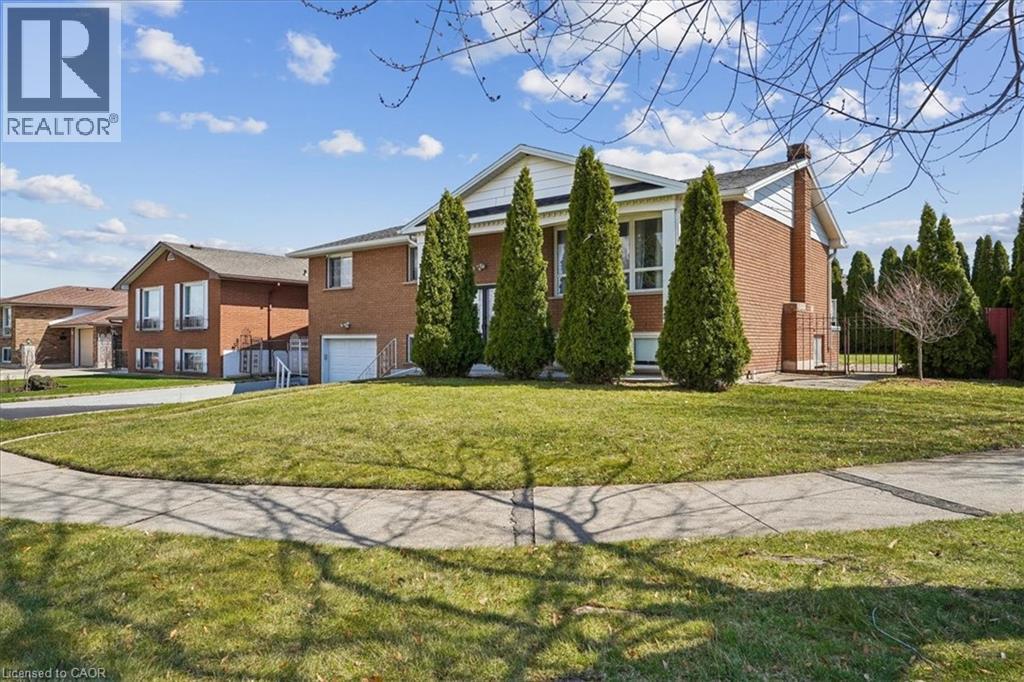 72 EASTBURY Drive, Stoney Creek, Ontario