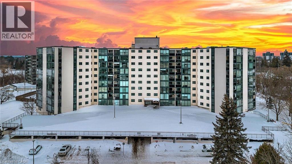 19 WOODLAWN Road E Unit# 303, Guelph, Ontario