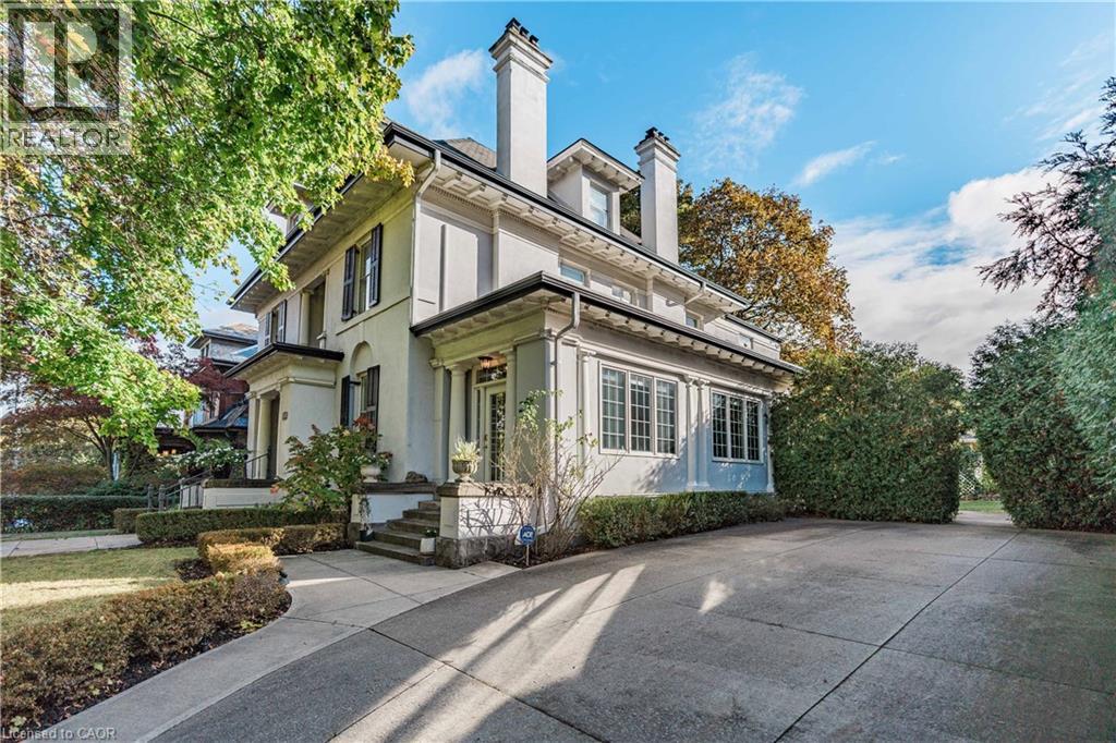 3 Turner Avenue, Hamilton, Ontario  L8P 3K4 - Photo 2 - 40818003