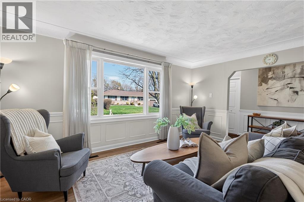 1055 Shepherd's Drive, Burlington, Ontario  L7T 3R4 - Photo 8 - 40817716