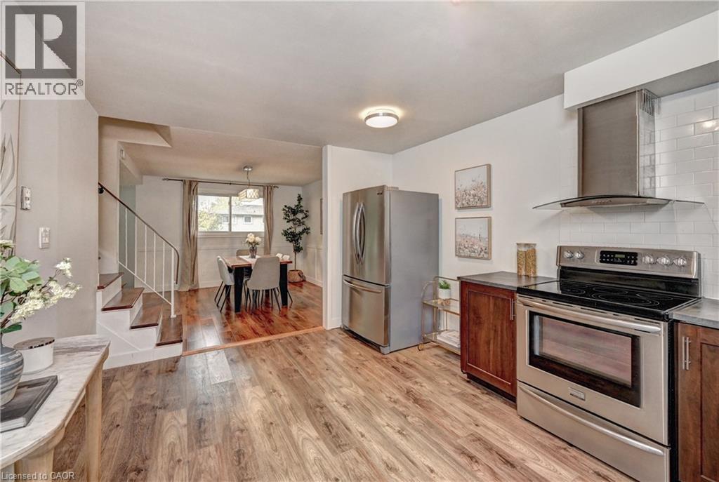 39 Southwood Drive, Kitchener, Ontario  N2E 2E6 - Photo 16 - 40817525