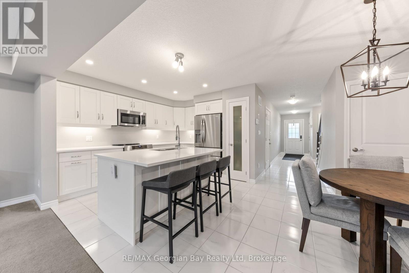 964 Wright Drive, Midland, Ontario  L4R 0E3 - Photo 5 - S12969396