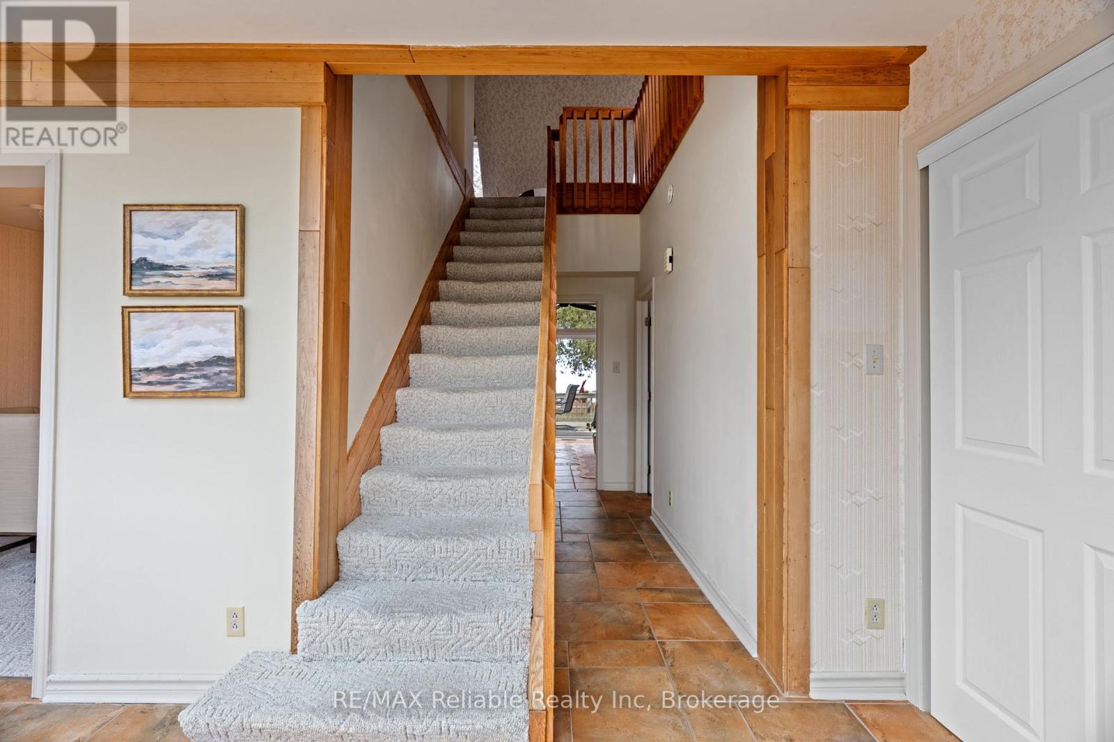 185 Huron Road, Huron-Kinloss, Ontario  N2Z 2X3 - Photo 11 - X12969264