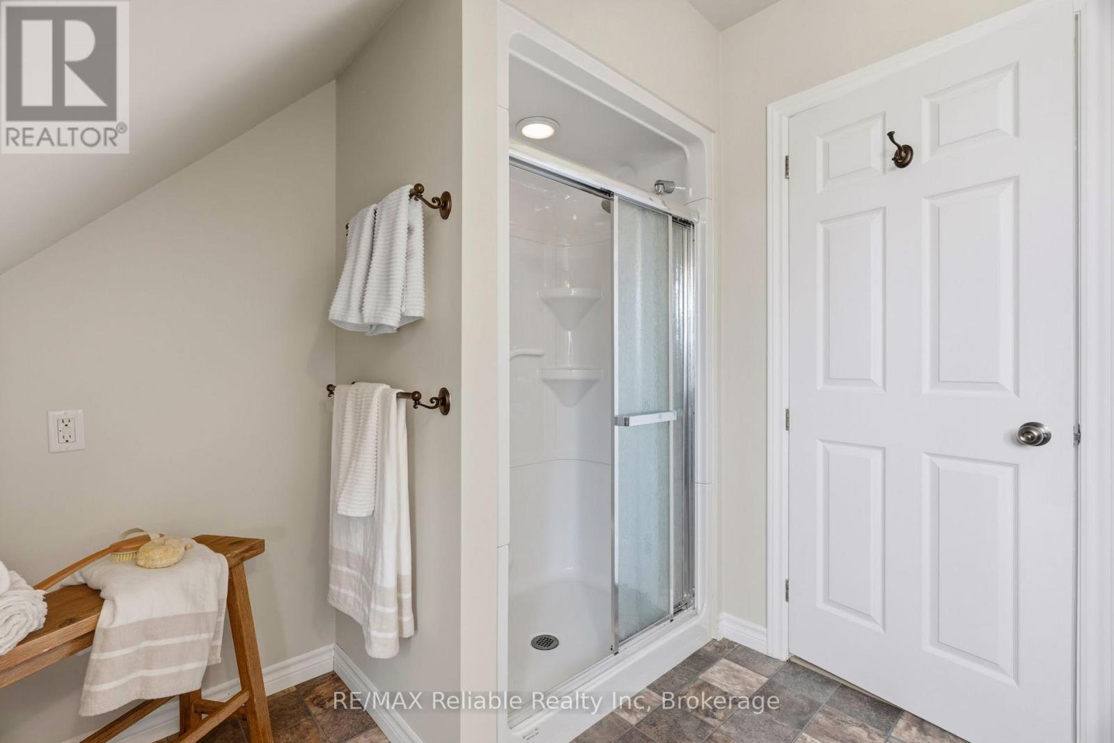 185 Huron Road, Huron-Kinloss, Ontario  N2Z 2X3 - Photo 33 - X12969264